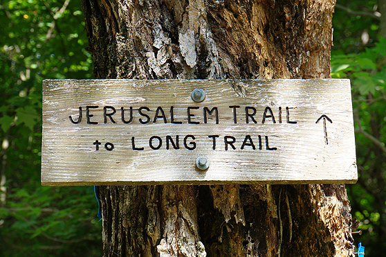 jerusalem trail to long trail sign photo to mount ellen